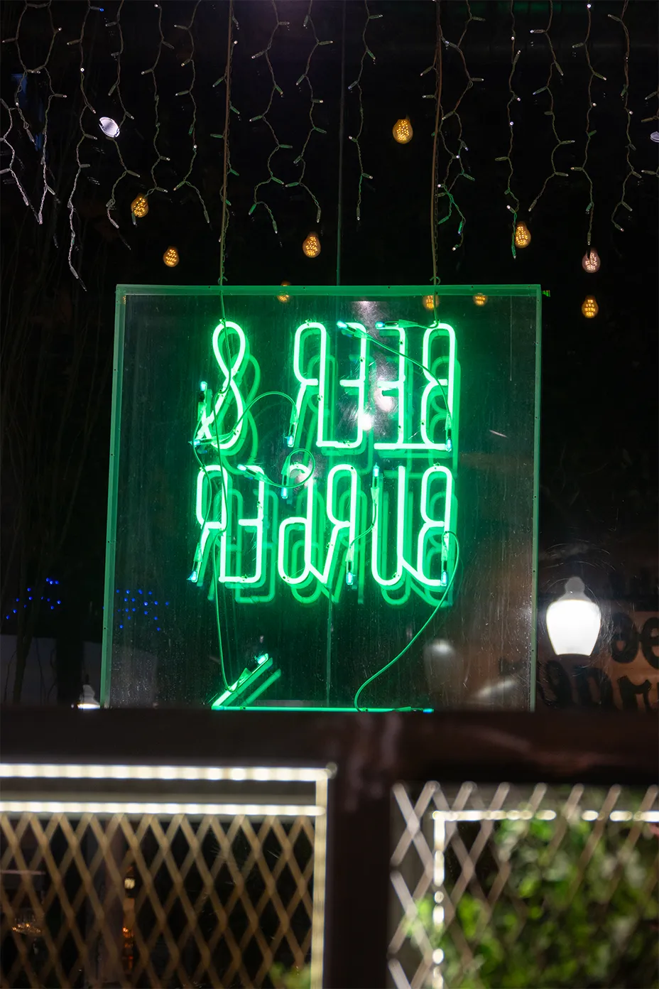 Neon burger, photographe culinaire de Rouen